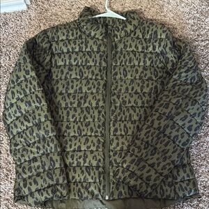 Old Navy Active Puffer Jacket